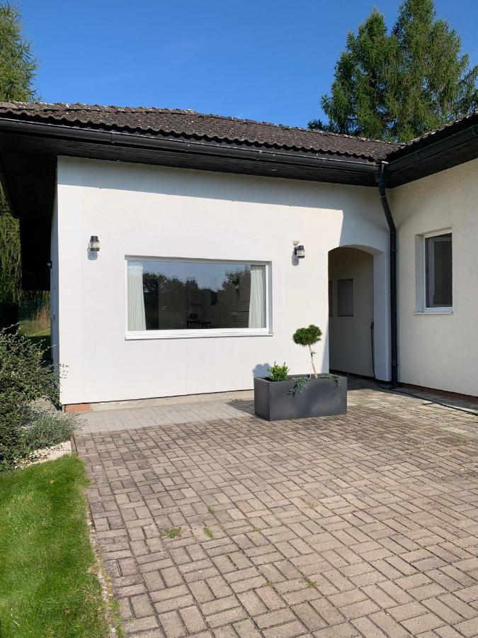 Studiovy Apartman V Zahrade Police nad Metují Exteriör bild